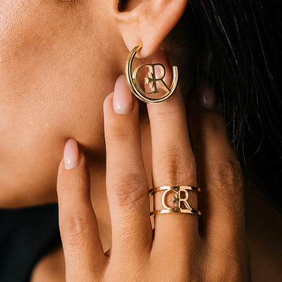 Cr logo ring